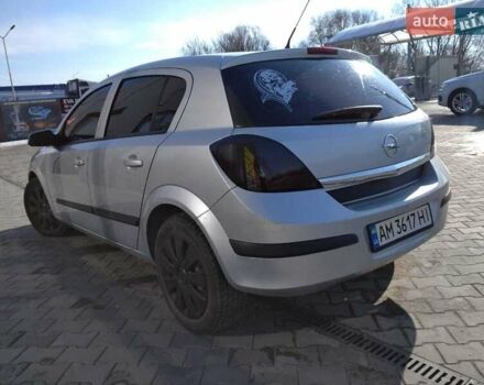 Серый Опель Астра, объемом двигателя 1.7 л и пробегом 250 тыс. км за 4750 $, фото 13 на Automoto.ua