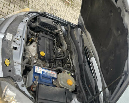 Сірий Опель Астра, об'ємом двигуна 1.36 л та пробігом 271 тис. км за 3870 $, фото 89 на Automoto.ua