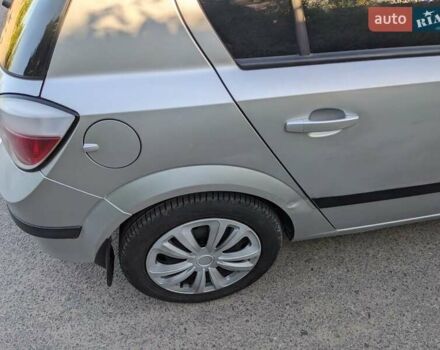 Серый Опель Астра, объемом двигателя 1.6 л и пробегом 200 тыс. км за 3900 $, фото 9 на Automoto.ua