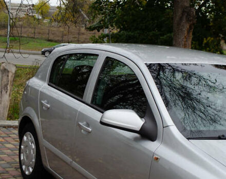 Опель Астра 2004 в Смеле на Automoto.ua Серый Опель Астра, объемом двигателя 1.6 л и пробегом 220 тыс. км за 4500 $, фото 11 на Automoto.ua