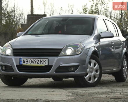 Серый Опель Астра, объемом двигателя 1.6 л и пробегом 188 тыс. км за 4500 $, фото 4 на Automoto.ua