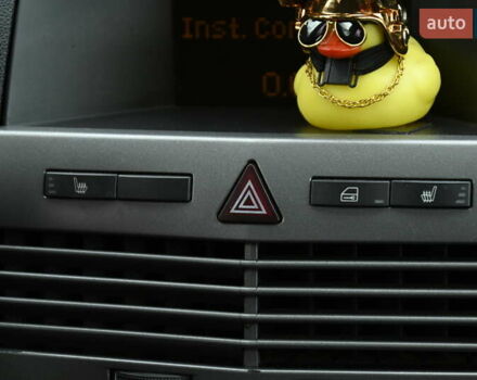 Серый Опель Астра, объемом двигателя 1.6 л и пробегом 188 тыс. км за 4500 $, фото 24 на Automoto.ua