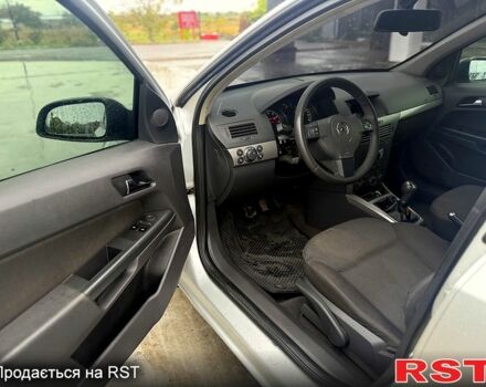 Опель Астра 2004 в Новом Буге на Automoto.ua Серый Опель Астра, объемом двигателя 1.4 л и пробегом 215 тыс. км за 3900 $, фото 6 на Automoto.ua