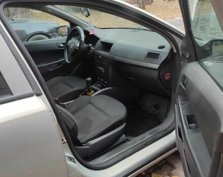 Сірий Опель Астра, об'ємом двигуна 1.6 л та пробігом 252 тис. км за 3500 $, фото 5 на Automoto.ua