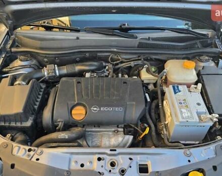 Серый Опель Астра, объемом двигателя 1.8 л и пробегом 167 тыс. км за 6000 $, фото 19 на Automoto.ua