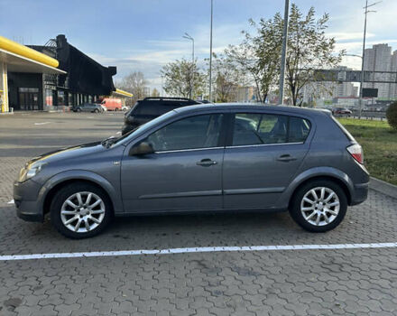 Серый Опель Астра, объемом двигателя 1.6 л и пробегом 238 тыс. км за 4200 $, фото 8 на Automoto.ua