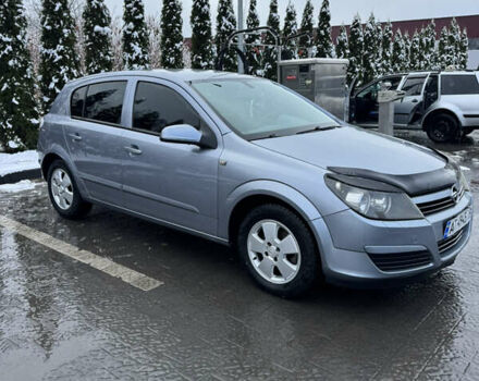 Сірий Опель Астра, об'ємом двигуна 1.6 л та пробігом 260 тис. км за 4099 $, фото 4 на Automoto.ua