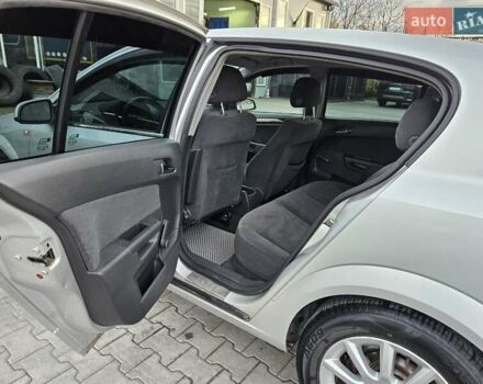 Серый Опель Астра, объемом двигателя 1.6 л и пробегом 194 тыс. км за 5200 $, фото 3 на Automoto.ua