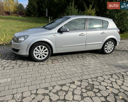 Опель Астра 2004 в Луцке на Automoto.ua Серый Опель Астра, объемом двигателя 1.8 л и пробегом 174 тыс. км за 5150 $, фото 13 на Automoto.ua