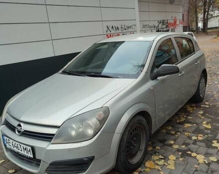 Серый Опель Астра, объемом двигателя 1.6 л и пробегом 252 тыс. км за 3500 $, фото 1 на Automoto.ua