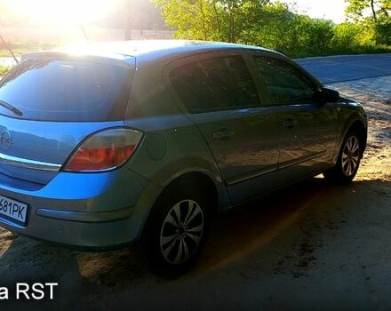 Серый Опель Астра, объемом двигателя 1.4 л и пробегом 220 тыс. км за 3900 $, фото 3 на Automoto.ua