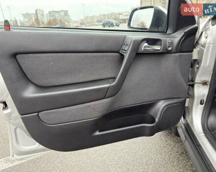 Серый Опель Астра, объемом двигателя 1.6 л и пробегом 179 тыс. км за 5200 $, фото 38 на Automoto.ua