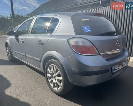 Серый Опель Астра, объемом двигателя 1.6 л и пробегом 260 тыс. км за 4400 $, фото 3 на Automoto.ua