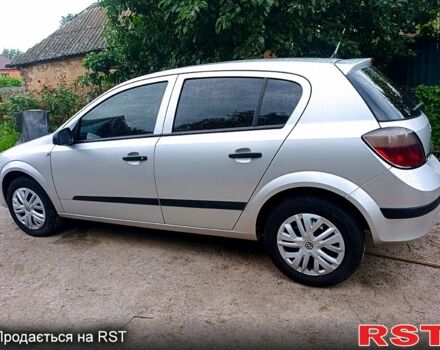 Серый Опель Астра, объемом двигателя 1.4 л и пробегом 206 тыс. км за 4500 $, фото 1 на Automoto.ua