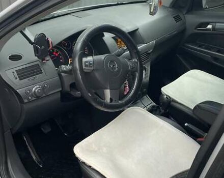 Сірий Опель Астра, об'ємом двигуна 1.6 л та пробігом 280 тис. км за 4300 $, фото 5 на Automoto.ua