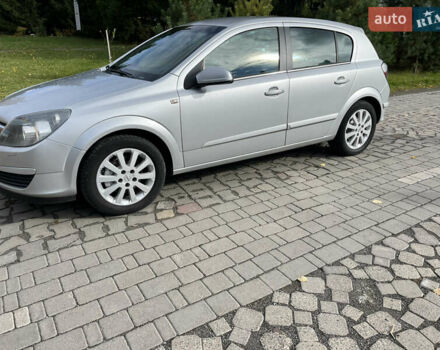 Опель Астра 2004 в Луцке на Automoto.ua Серый Опель Астра, объемом двигателя 1.8 л и пробегом 174 тыс. км за 5150 $, фото 10 на Automoto.ua