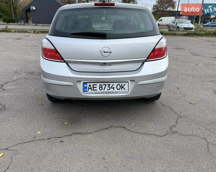 Опель Астра 2004 в Луцке на Automoto.ua Серый Опель Астра, объемом двигателя 1.8 л и пробегом 174 тыс. км за 5150 $, фото 23 на Automoto.ua