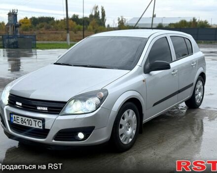 Опель Астра 2004 в Новом Буге на Automoto.ua Серый Опель Астра, объемом двигателя 1.4 л и пробегом 215 тыс. км за 3900 $, фото 2 на Automoto.ua