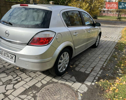 Опель Астра 2004 в Луцке на Automoto.ua Серый Опель Астра, объемом двигателя 1.8 л и пробегом 174 тыс. км за 5150 $, фото 3 на Automoto.ua