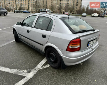 Серый Опель Астра, объемом двигателя 1.6 л и пробегом 179 тыс. км за 5200 $, фото 6 на Automoto.ua