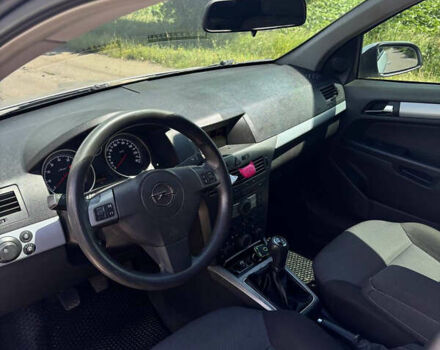 Опель Астра 2004 в Попольне на Automoto.ua Серый Опель Астра, объемом двигателя 1.6 л и пробегом 299 тыс. км за 4100 $, фото 9 на Automoto.ua