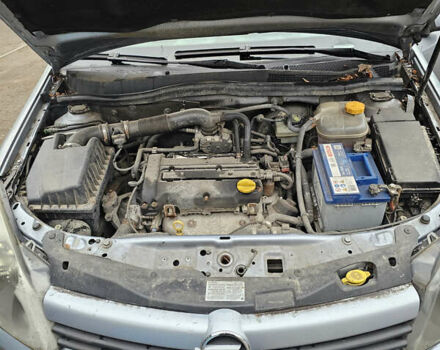 Сірий Опель Астра, об'ємом двигуна 1.36 л та пробігом 271 тис. км за 3000 $, фото 9 на Automoto.ua