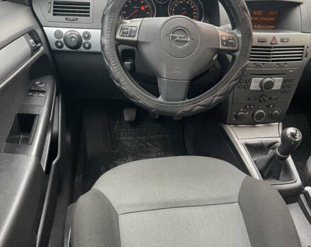 Сірий Опель Астра, об'ємом двигуна 1.36 л та пробігом 271 тис. км за 3870 $, фото 60 на Automoto.ua