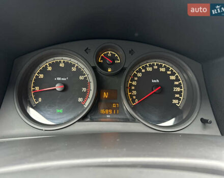 Серый Опель Астра, объемом двигателя 1.6 л и пробегом 168 тыс. км за 5100 $, фото 29 на Automoto.ua