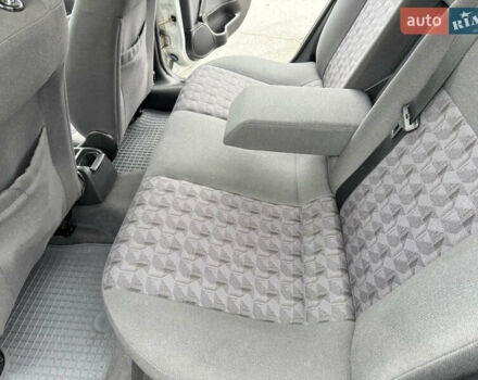 Серый Опель Астра, объемом двигателя 1.6 л и пробегом 179 тыс. км за 5200 $, фото 16 на Automoto.ua