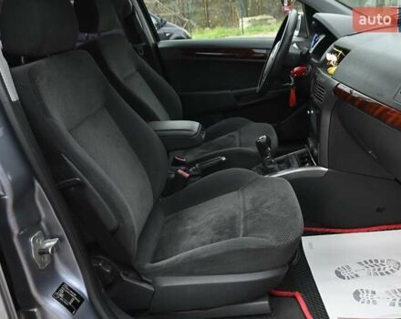 Сірий Опель Астра, об'ємом двигуна 1.6 л та пробігом 188 тис. км за 3999 $, фото 25 на Automoto.ua