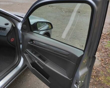 Серый Опель Астра, объемом двигателя 1.9 л и пробегом 353 тыс. км за 5850 $, фото 15 на Automoto.ua