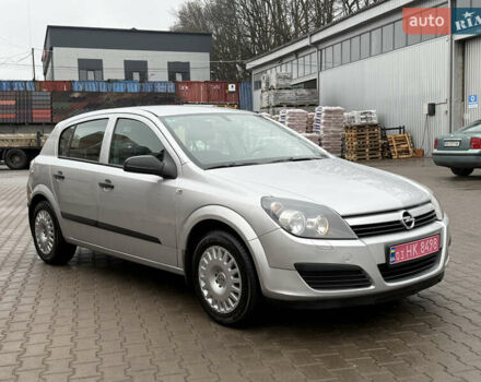 Серый Опель Астра, объемом двигателя 1.6 л и пробегом 168 тыс. км за 5100 $, фото 18 на Automoto.ua