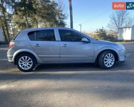 Серый Опель Астра, объемом двигателя 1.6 л и пробегом 250 тыс. км за 4700 $, фото 15 на Automoto.ua