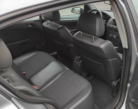 Серый Опель Астра, объемом двигателя 1.9 л и пробегом 353 тыс. км за 5850 $, фото 14 на Automoto.ua