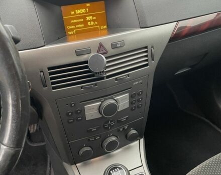 Сірий Опель Астра, об'ємом двигуна 1.9 л та пробігом 274 тис. км за 3800 $, фото 7 на Automoto.ua