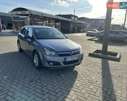 Серый Опель Астра, объемом двигателя 1.6 л и пробегом 190 тыс. км за 4100 $, фото 25 на Automoto.ua