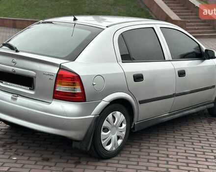 Сірий Опель Астра, об'ємом двигуна 1.6 л та пробігом 295 тис. км за 3999 $, фото 10 на Automoto.ua