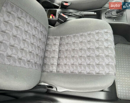 Серый Опель Астра, объемом двигателя 1.6 л и пробегом 179 тыс. км за 5200 $, фото 9 на Automoto.ua