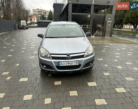 Серый Опель Астра, объемом двигателя 1.6 л и пробегом 190 тыс. км за 4100 $, фото 7 на Automoto.ua