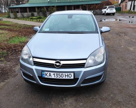 Серый Опель Астра, объемом двигателя 1.9 л и пробегом 353 тыс. км за 5850 $, фото 1 на Automoto.ua