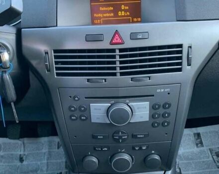 Сірий Опель Астра, об'ємом двигуна 1.6 л та пробігом 238 тис. км за 4200 $, фото 5 на Automoto.ua