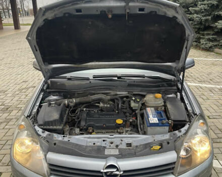 Сірий Опель Астра, об'ємом двигуна 1.36 л та пробігом 271 тис. км за 3870 $, фото 88 на Automoto.ua