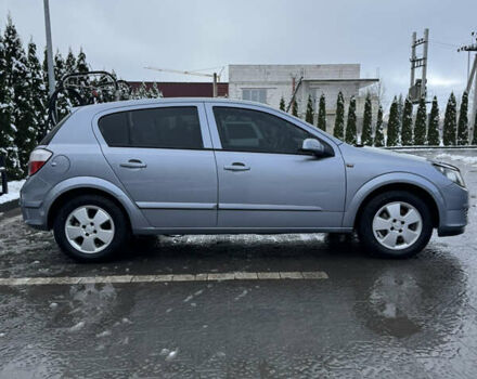 Сірий Опель Астра, об'ємом двигуна 1.6 л та пробігом 260 тис. км за 4099 $, фото 5 на Automoto.ua