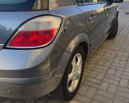 Серый Опель Астра, объемом двигателя 1.8 л и пробегом 167 тыс. км за 6000 $, фото 6 на Automoto.ua