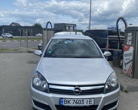 Сірий Опель Астра, об'ємом двигуна 1.6 л та пробігом 173 тис. км за 4700 $, фото 3 на Automoto.ua