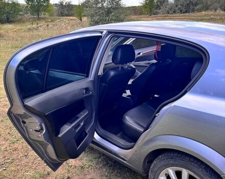 Серый Опель Астра, объемом двигателя 1.6 л и пробегом 0 тыс. км за 4500 $, фото 1 на Automoto.ua