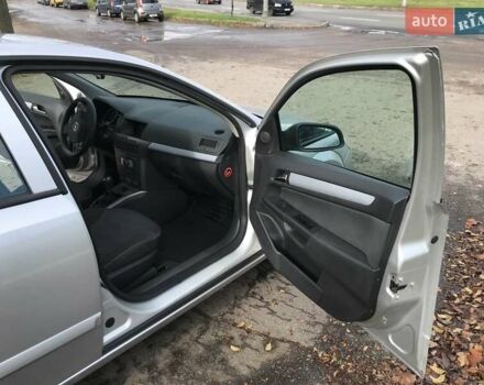 Опель Астра 2004 в Харькове на Automoto.ua Серый Опель Астра, объемом двигателя 1.6 л и пробегом 251 тыс. км за 5000 $, фото 12 на Automoto.ua