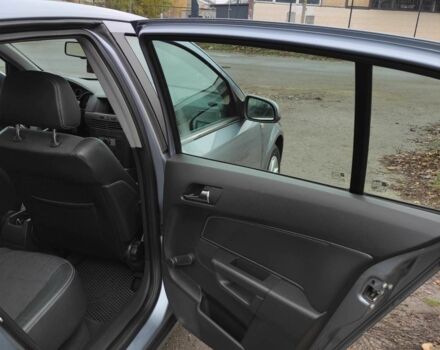 Серый Опель Астра, объемом двигателя 1.9 л и пробегом 353 тыс. км за 5850 $, фото 15 на Automoto.ua