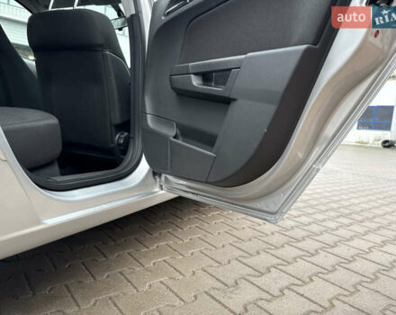 Серый Опель Астра, объемом двигателя 1.6 л и пробегом 168 тыс. км за 5100 $, фото 42 на Automoto.ua