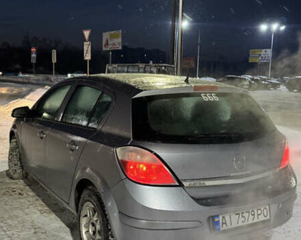 Серый Опель Астра, объемом двигателя 1.7 л и пробегом 370 тыс. км за 3200 $, фото 3 на Automoto.ua